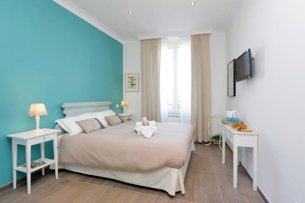 روما Li Rioni Bed & Breakfast الغرفة الصورة
